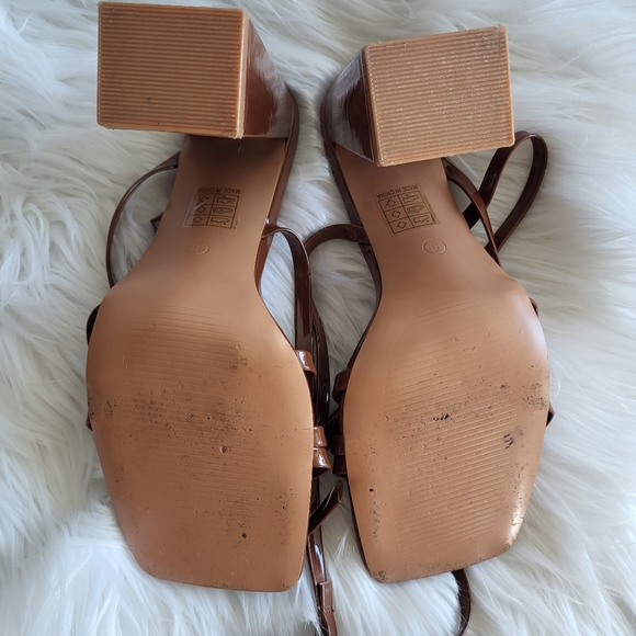 Pretty Little Things Dark Brown Strappy Block Heel Ladies Sandal Shoes Size 9 - Picture 6 of 10